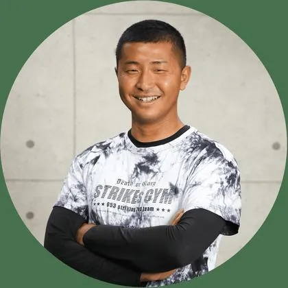 板倉 拓海トレーナー
